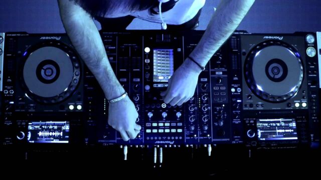 dj