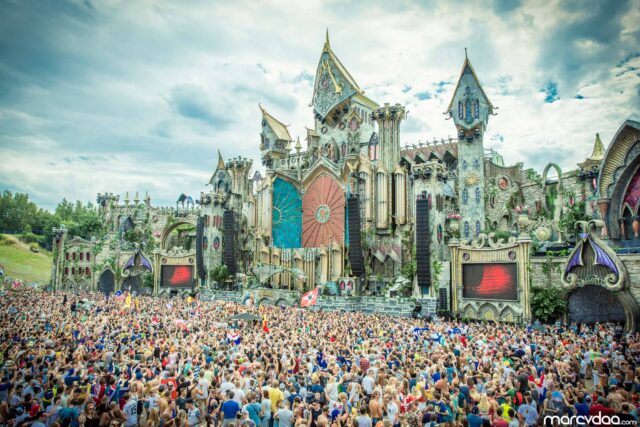 tomorrowland 2015