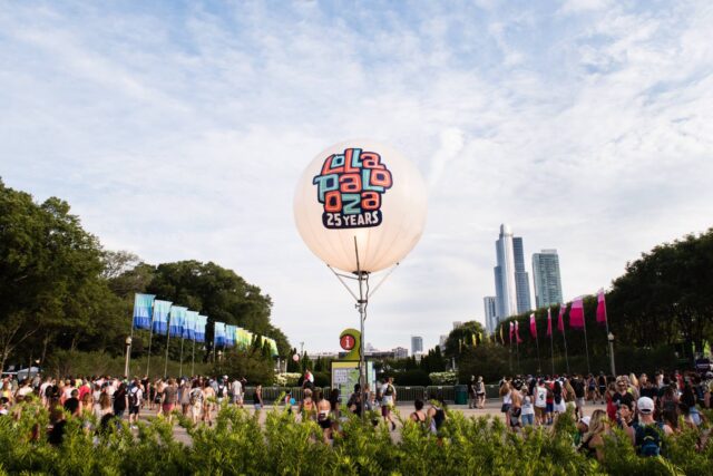 Lollapalooza fan sneaks in