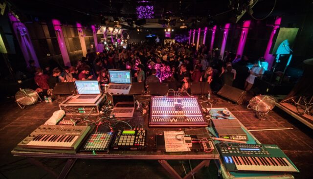 Opinion Reddit Picks Their Top 100 Djs And It S Trash Edm Chicago