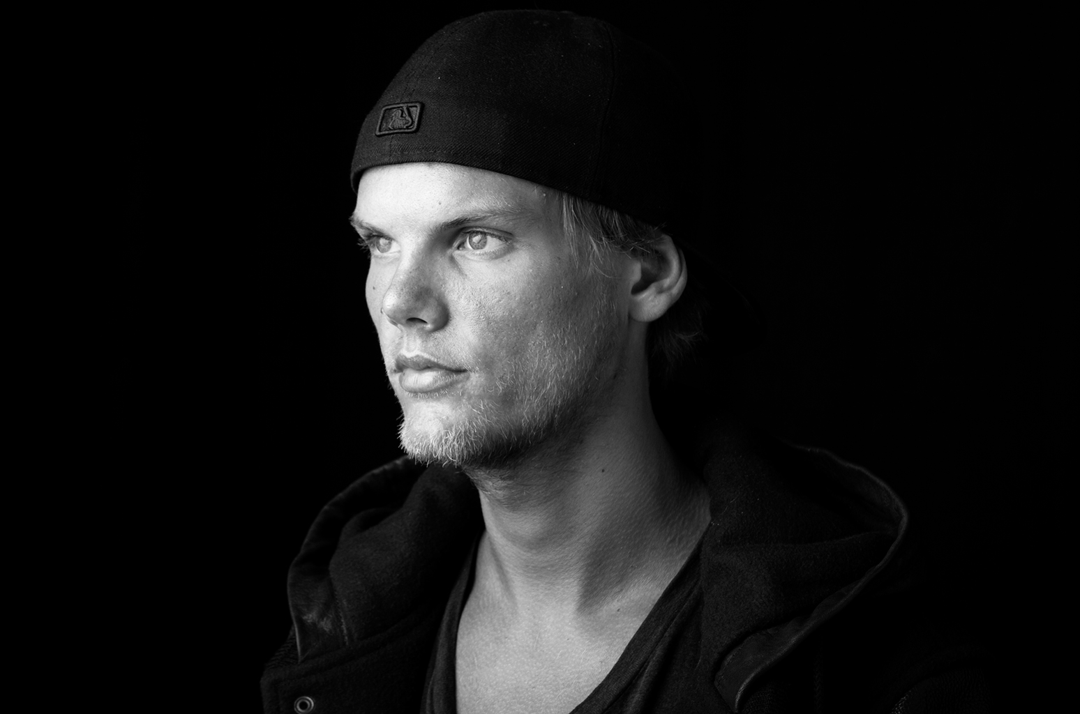 avicii death suicide