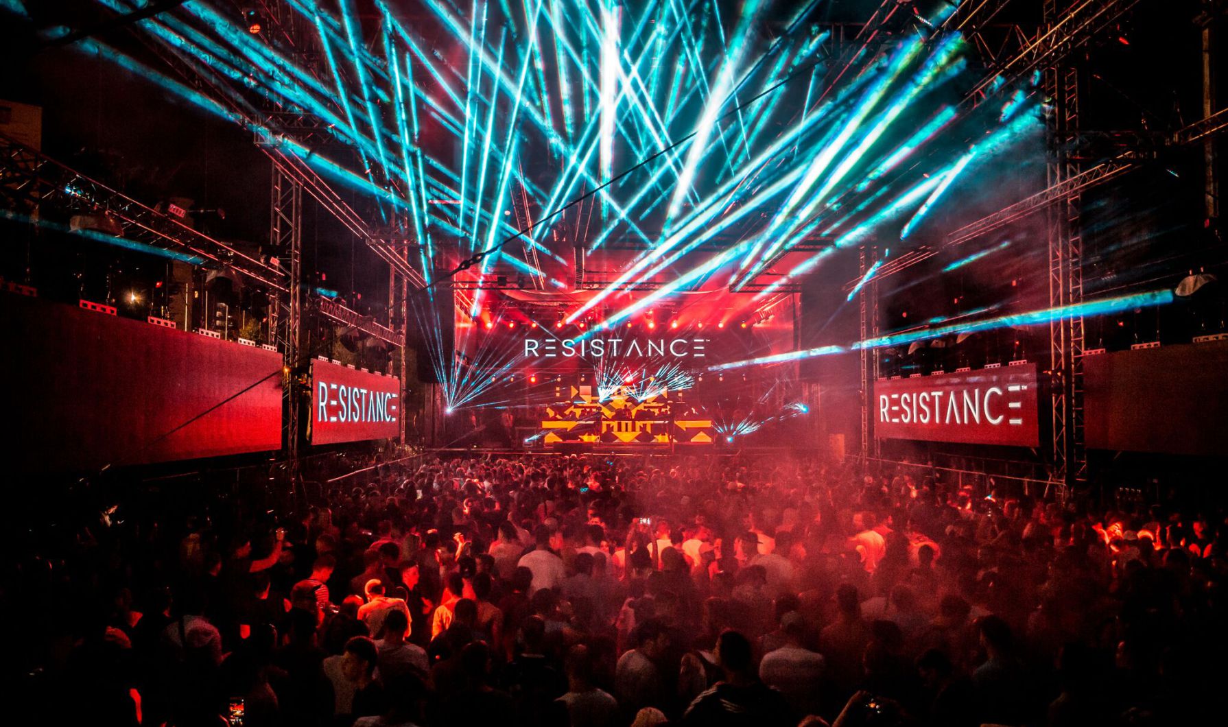 We-Own-The-Nite-NYC_Ultra-Europe-2016_Resistance_1 resistance