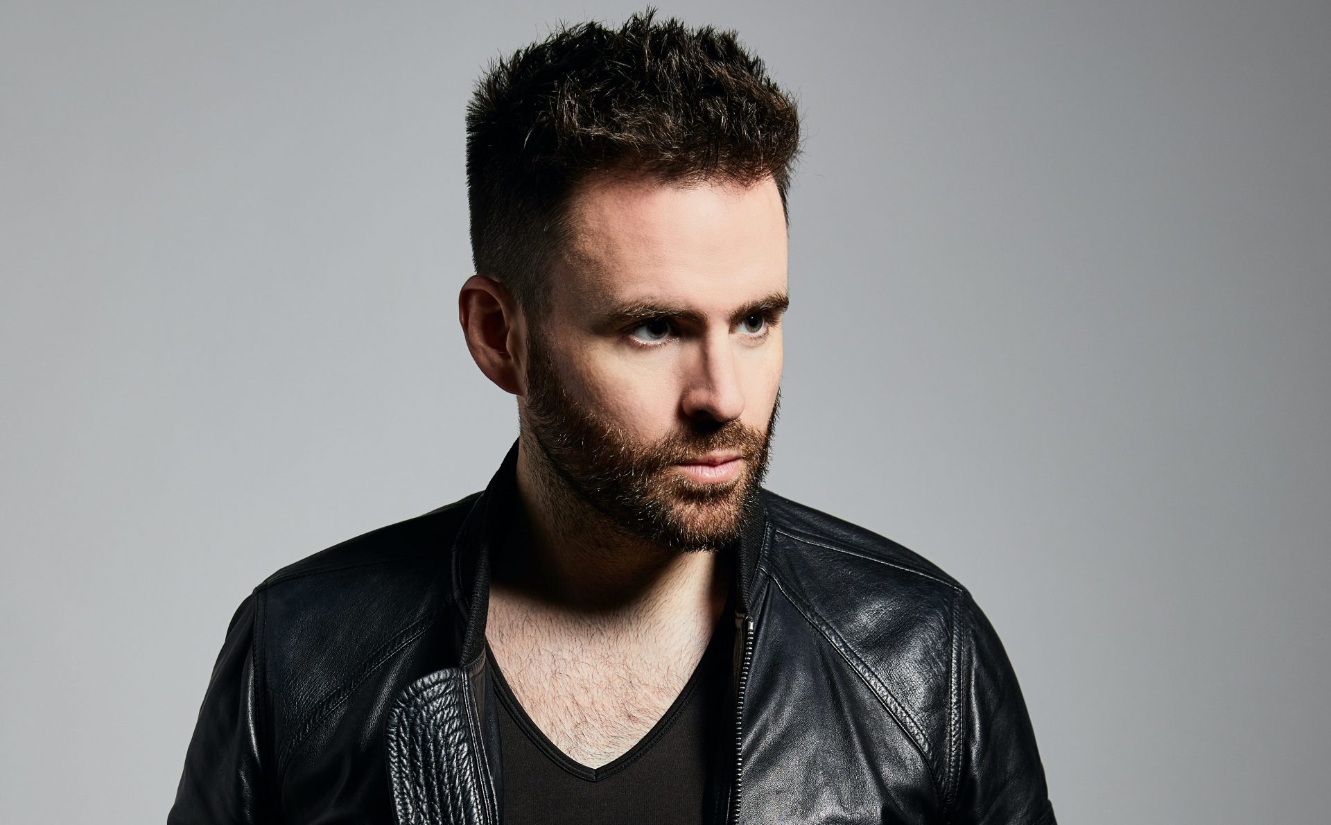 Gareth-Emery3744-e1573435810891