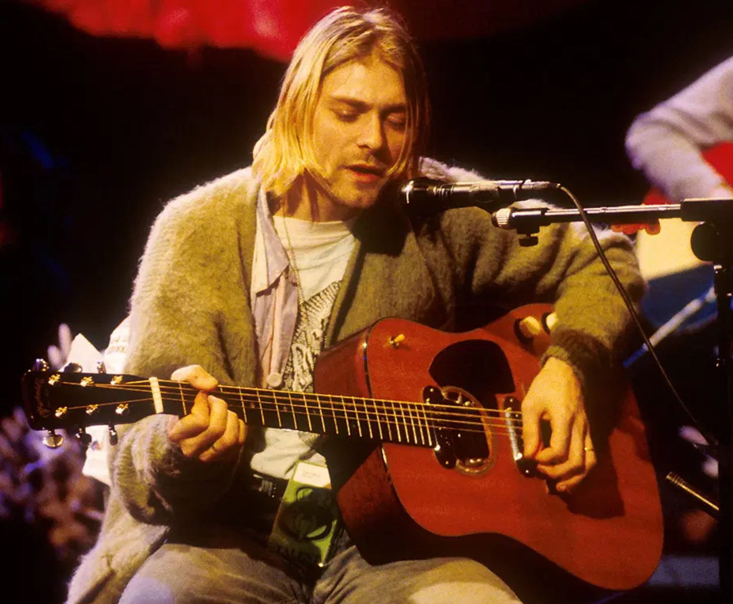 Avec Quel Guitariste Kurt Cobain Etait Il Dans La Photo Originale Quel Guitariste Kurt Cobain était-il Dans La Photo Originale | AUTOMASITES