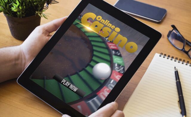Can you make a living playing online poker Hot shot Can you make a living playing online poker Party poker mobile