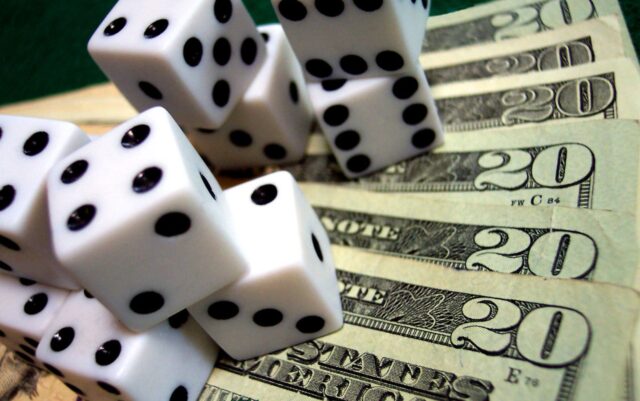 Save Money While Gambling Online