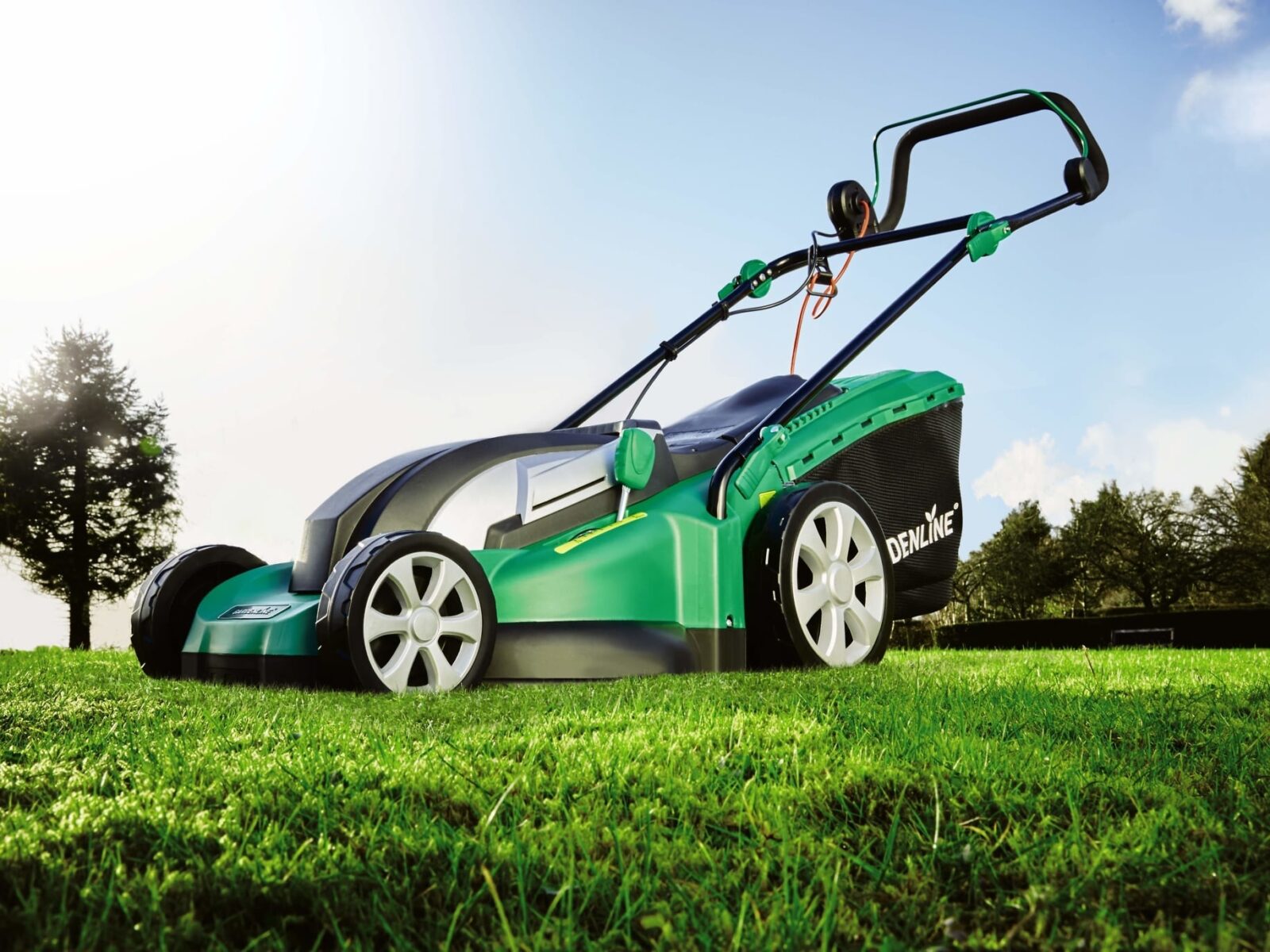 Electric Lawn Mower