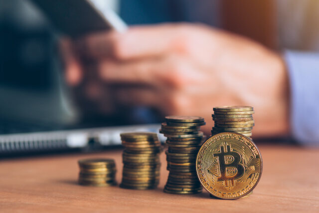 Bitcoin cryptocurrency trader