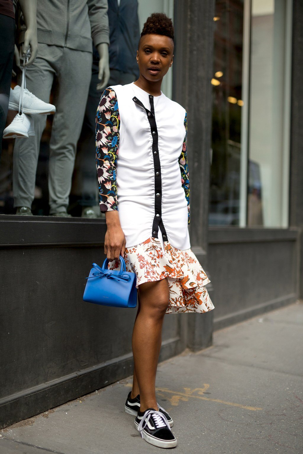 How To Style A Handbag With Any Outfit EDM Chicago