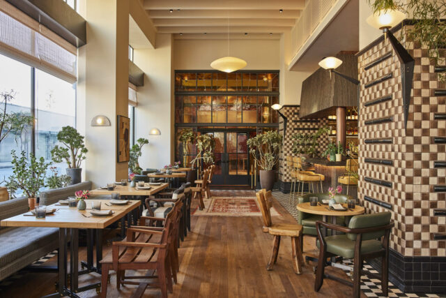 Start A Lavish Restaurant Chain