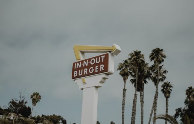 Classic Signs Are Still Popular Despite the Digital Age