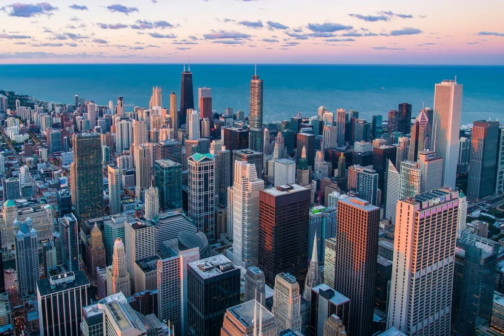 Places in Chicago That You Cannot Miss Visiting