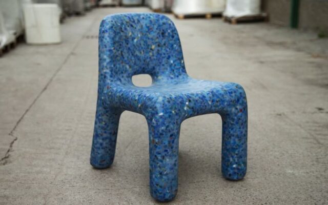 recycled plastic furniture
