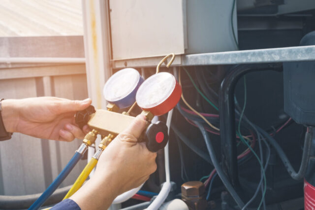 Checking Refrigerant Levels